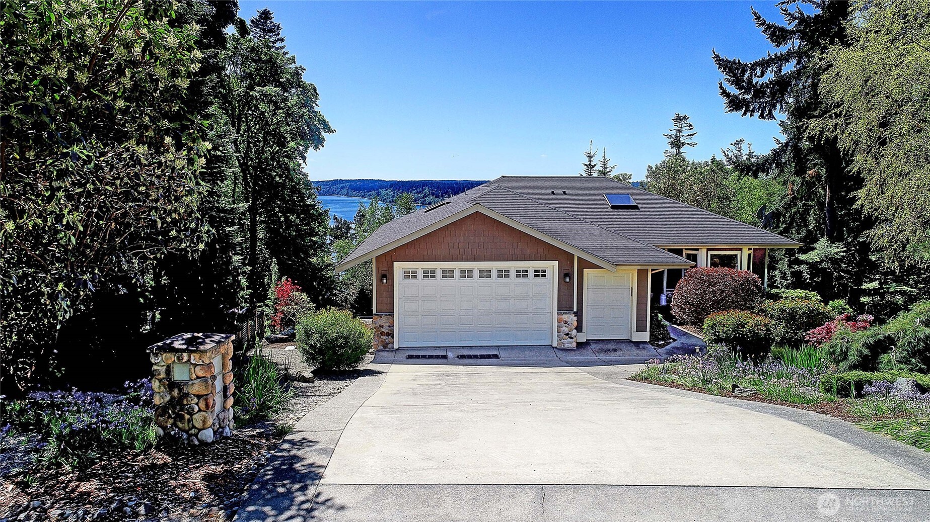 2166 Angel Lane