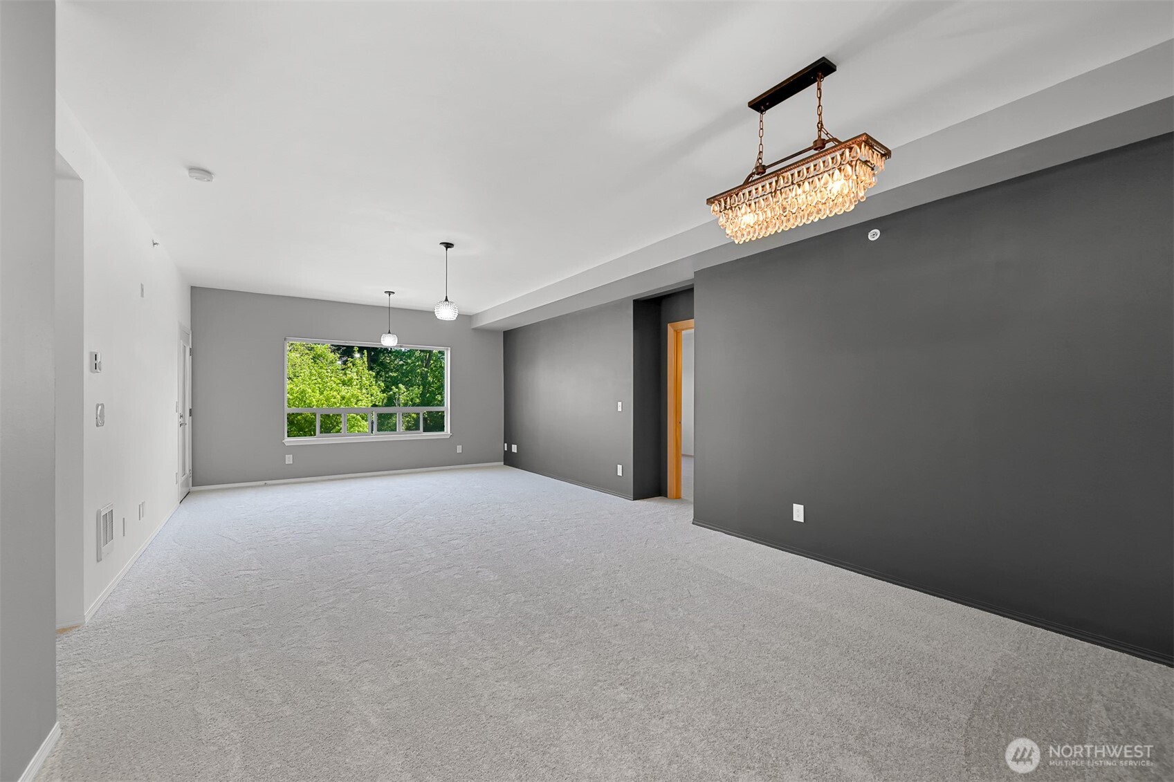 504 Darby Dr 203