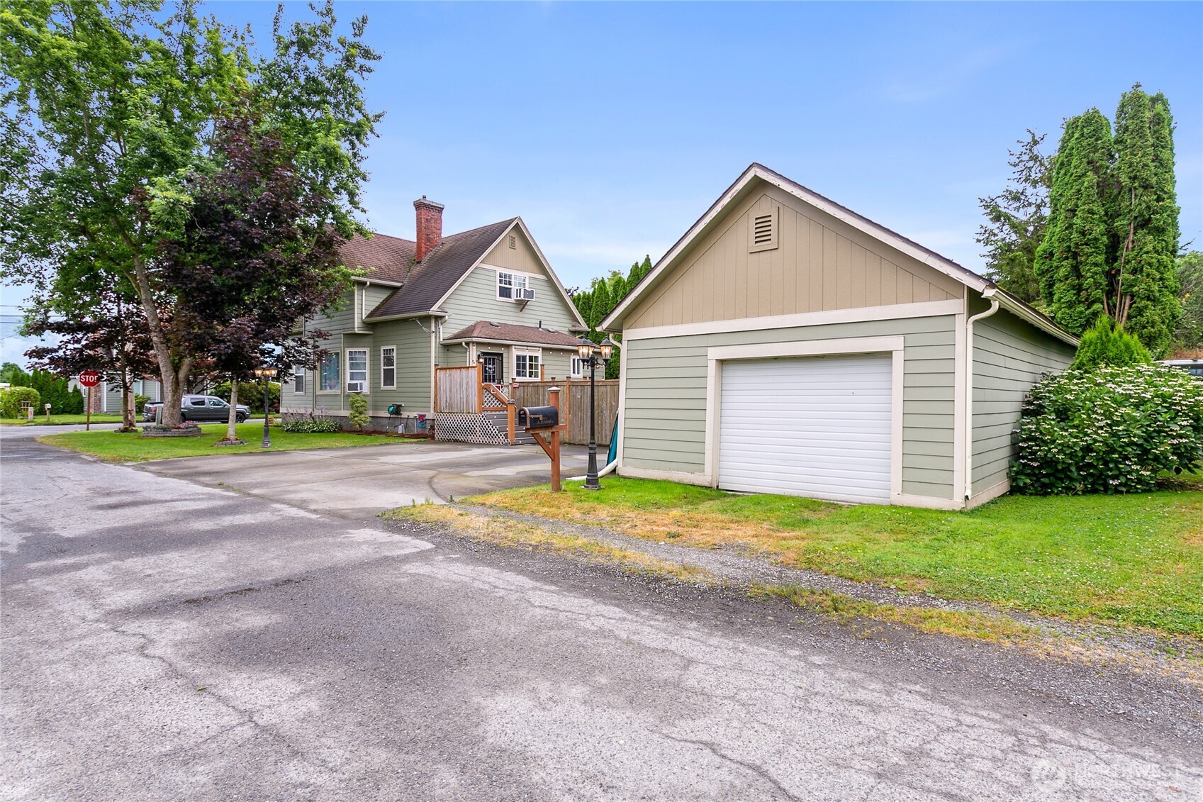 302 S Washington