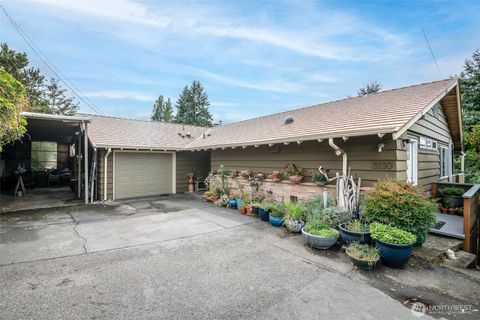 Photo of 3110 Sylvan Drive W, University Place, WA 98466 (MLS # 2441091)