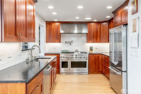 3110 Sylvan Drive W University Place WA 98466