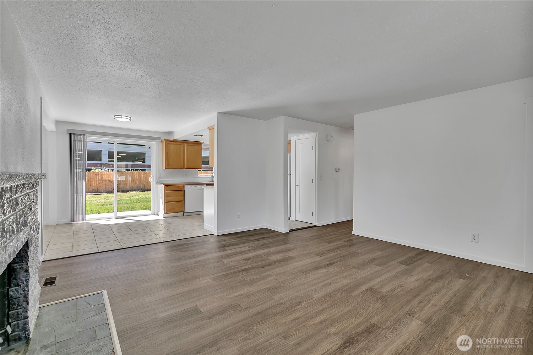2015 Dogwood Drive SE