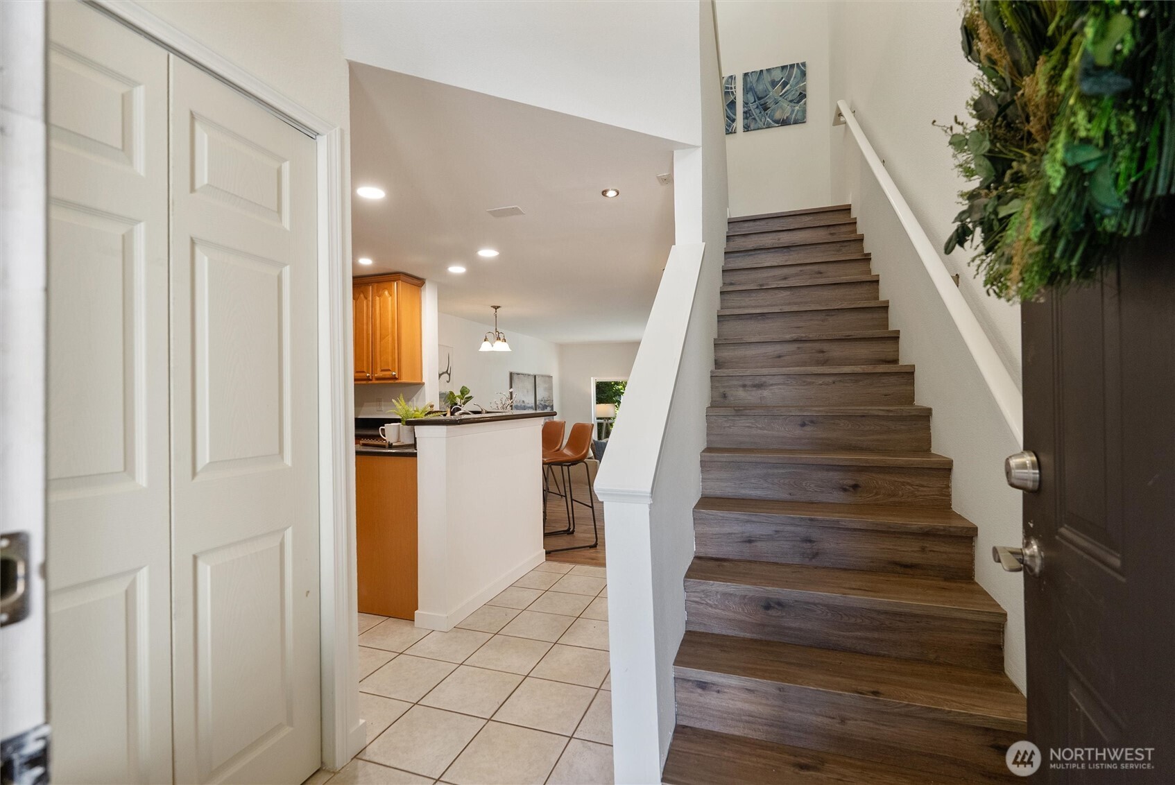 4330 W Lake Sammamish Prkway Parkway SE G114