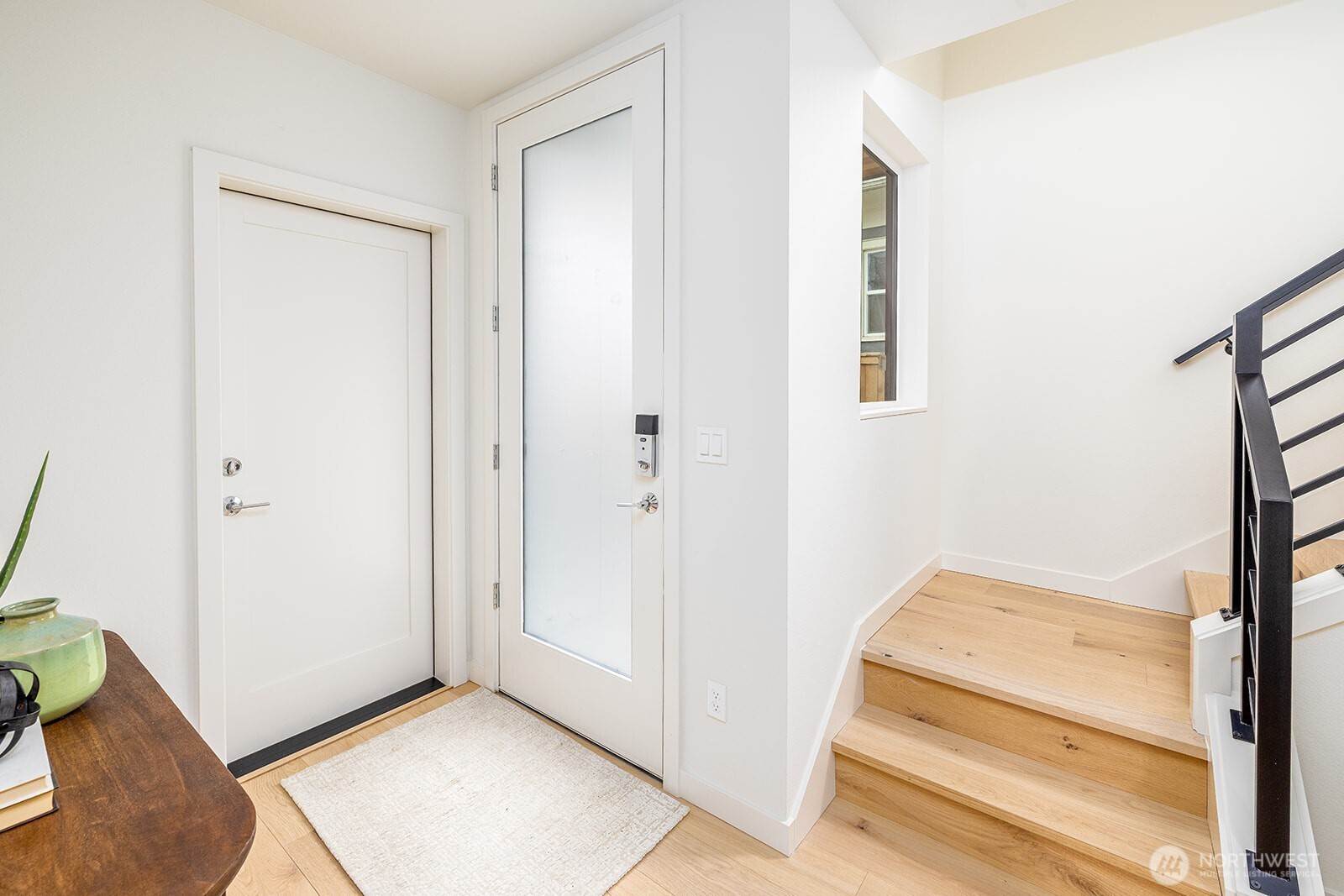 8321 25th Avenue NW B