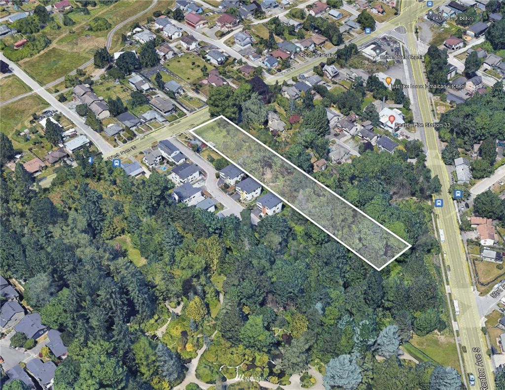 Photo of 9666 51st Avenue S, Seattle, WA 98118 (MLS # 1920783)