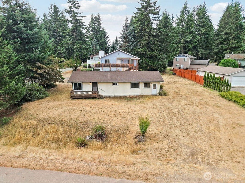 11 Finch Lane