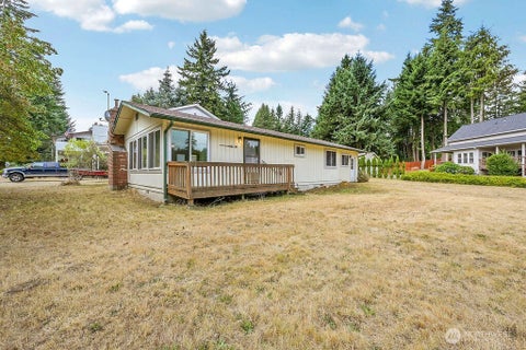Photo of 11 Finch Lane, Port Ludlow, WA 98365 (MLS # 2576528)