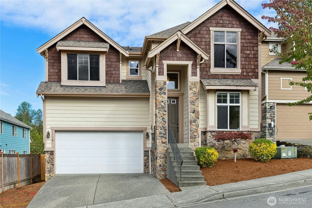 Photo of 1118 S 36 Street, Renton, WA 98055 (MLS # 2586485)
