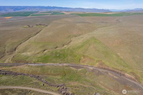 Photo of 21954 Baird Springs Road NW, Quincy, WA 98848 (MLS # 2498748)