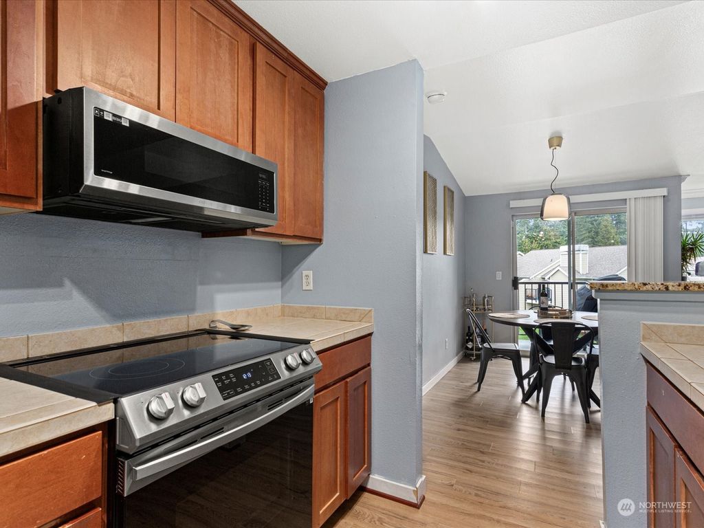 Photo of 28708 18th Avenue S #W304, Federal Way, WA 98003 (MLS # 2049783)