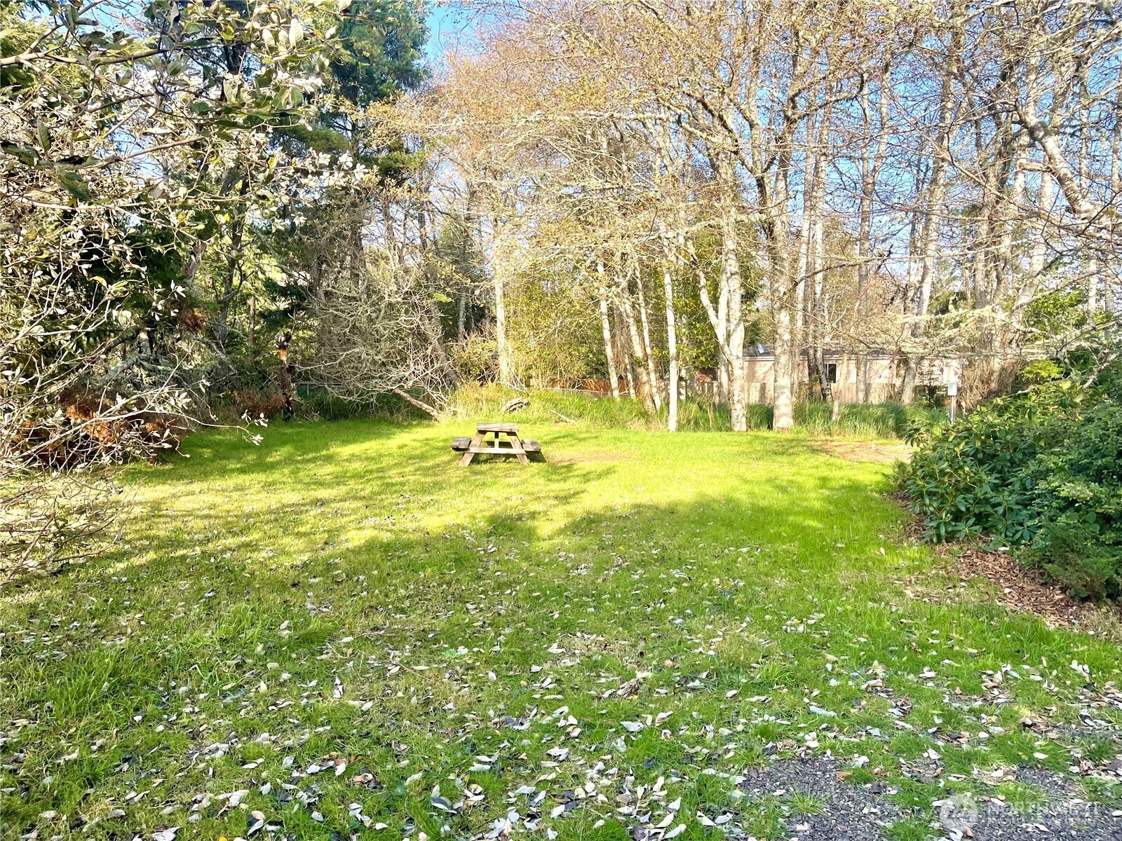 548 E Chance Ala Mer NE