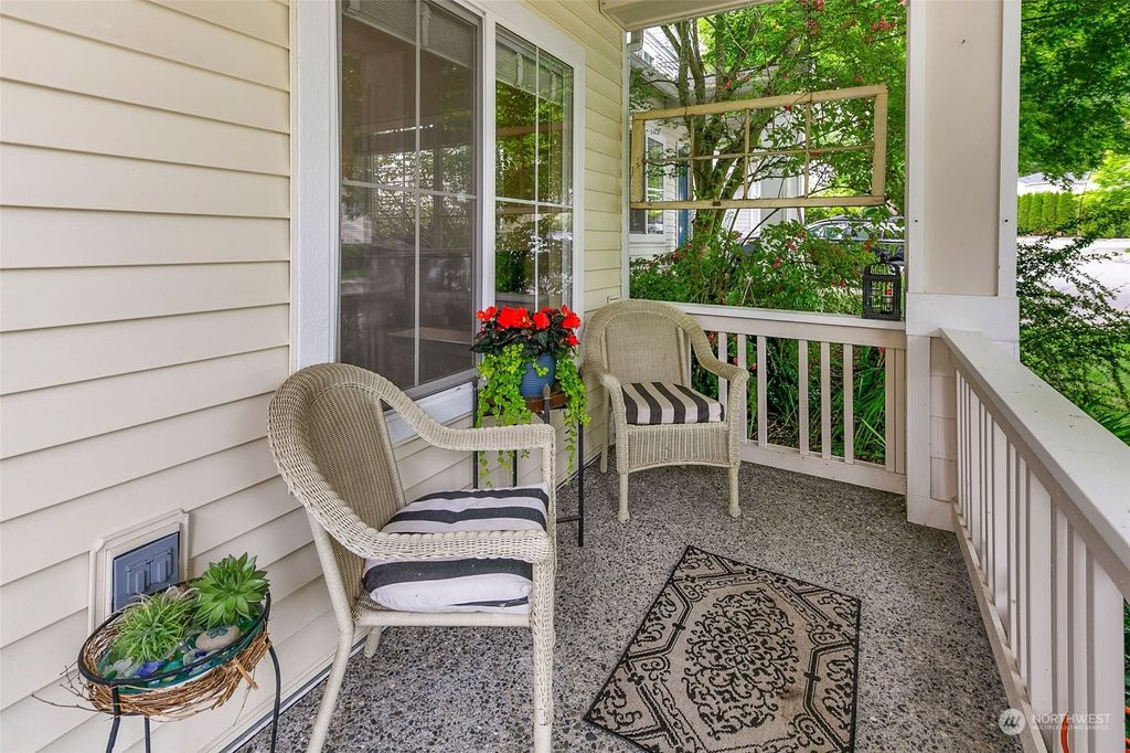 Photo of 13333 68th Avenue SE, Snohomish, WA 98296 (MLS # 2075859)