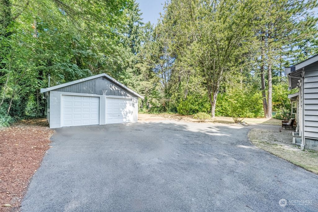 Photo of 12330 Maplewood Avenue, Edmonds, WA 98026 (MLS # 2150908)