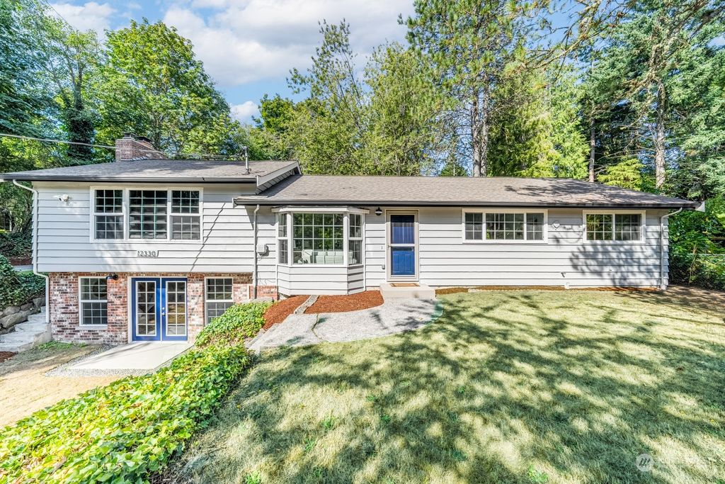 Photo of 12330 Maplewood Avenue, Edmonds, WA 98026 (MLS # 2150908)