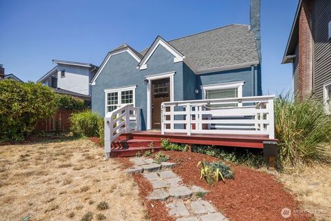 Photo of 3711 N 30th Street, Tacoma, WA 98407 (MLS # 2412330)