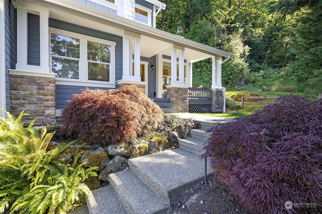Photo of 13247 40th Avenue S, Tukwila, WA 98168 (MLS # 2240148)