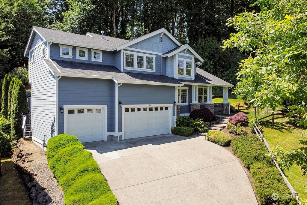 Photo of 13247 40th Avenue S, Tukwila, WA 98168 (MLS # 2240148)