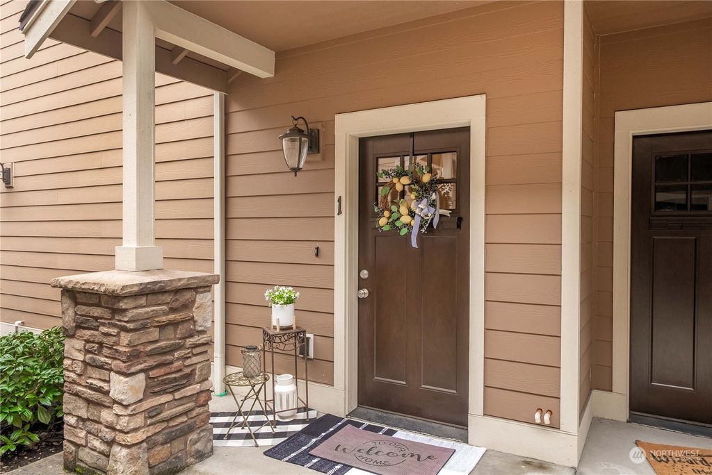 Photo of 21900 SE 242nd Street #G1, Maple Valley, WA 98038 (MLS # 2206402)