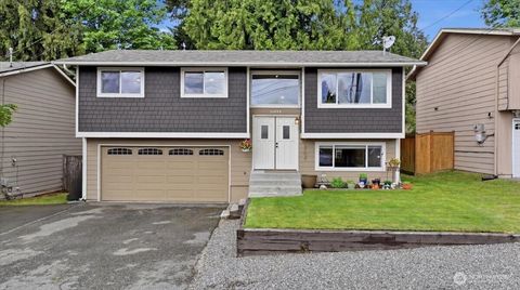 Photo of 11314 E Ibberson Drive, Everett, WA 98208 (MLS # 2525641)