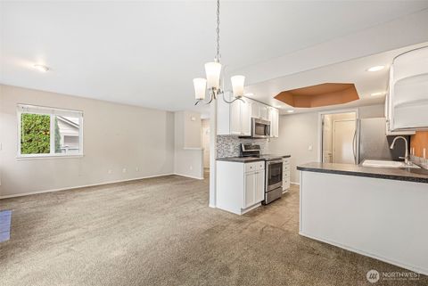 Photo of 12622 132nd Avenue Ct E, Puyallup, WA 98374 (MLS # 2447209)