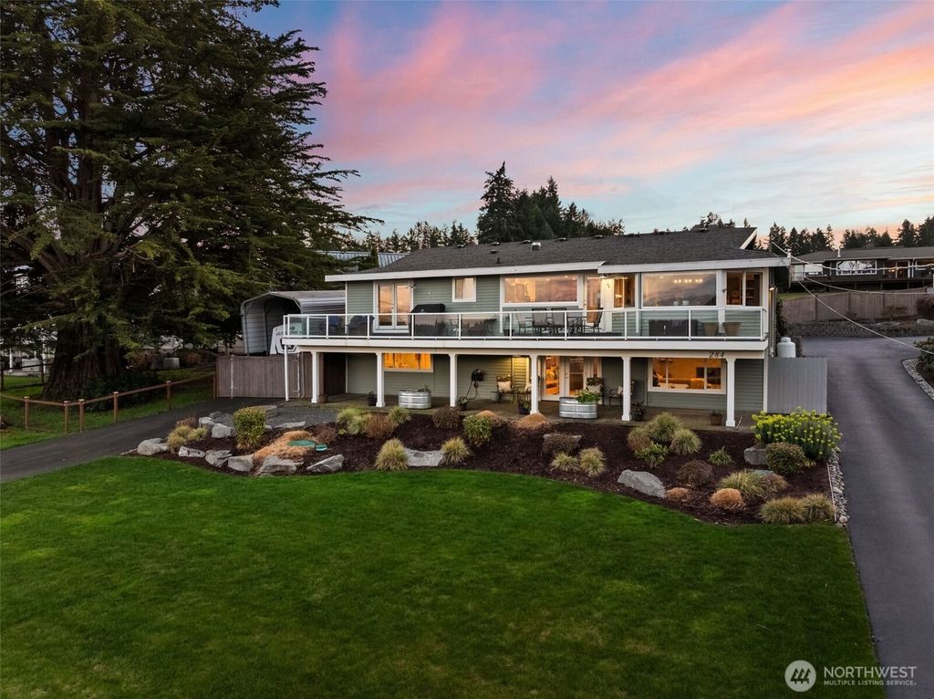 Photo of 284 Bella Bella Drive, Fox Island, WA 98333 (MLS # 2484142)