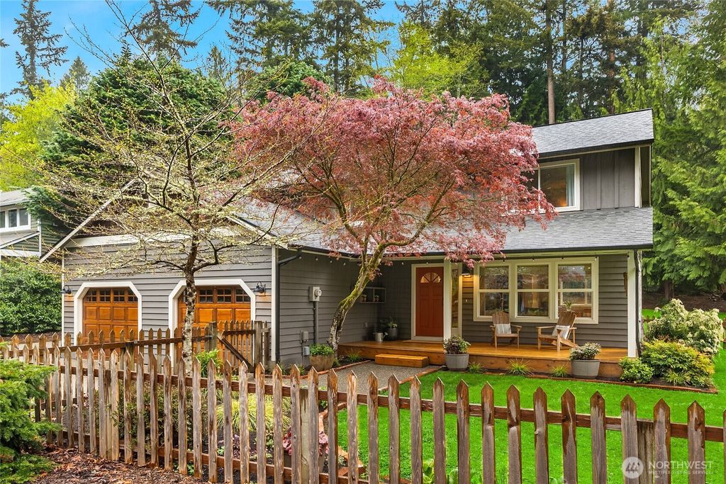 Photo of 8450 Jennie Avenue NE, Bainbridge Island, WA 98110 (MLS # 2505881)