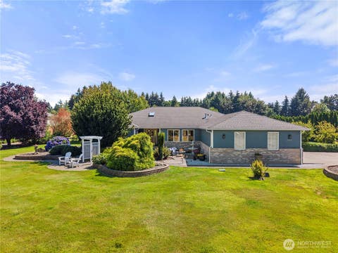 Photo of 3319 29th Avenue NE, Olympia, WA 98506 (MLS # 2561506)