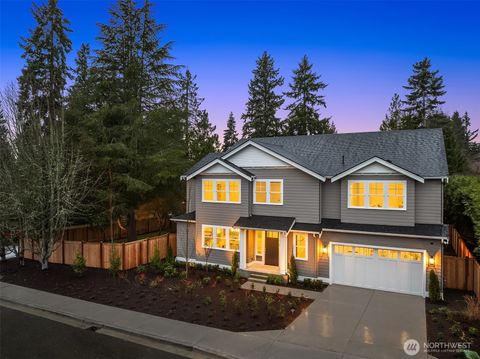 Photo of 17210 NE 95th Street, Redmond, WA 98052 (MLS # 2461534)