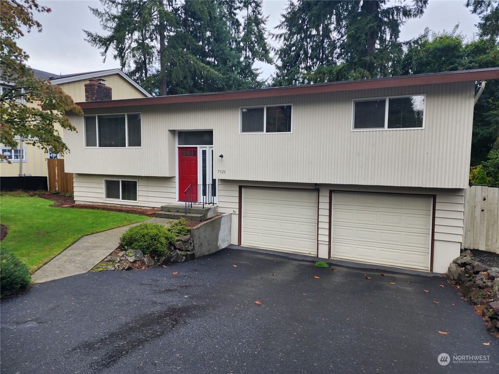 Photo of 7321 128th Avenue NE, Kirkland, WA 98034 (MLS # 2181243)