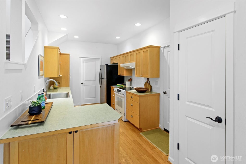 Photo of 1870 Sakai Village Loop #28, Bainbridge Island, WA 98110 (MLS # 2583892)