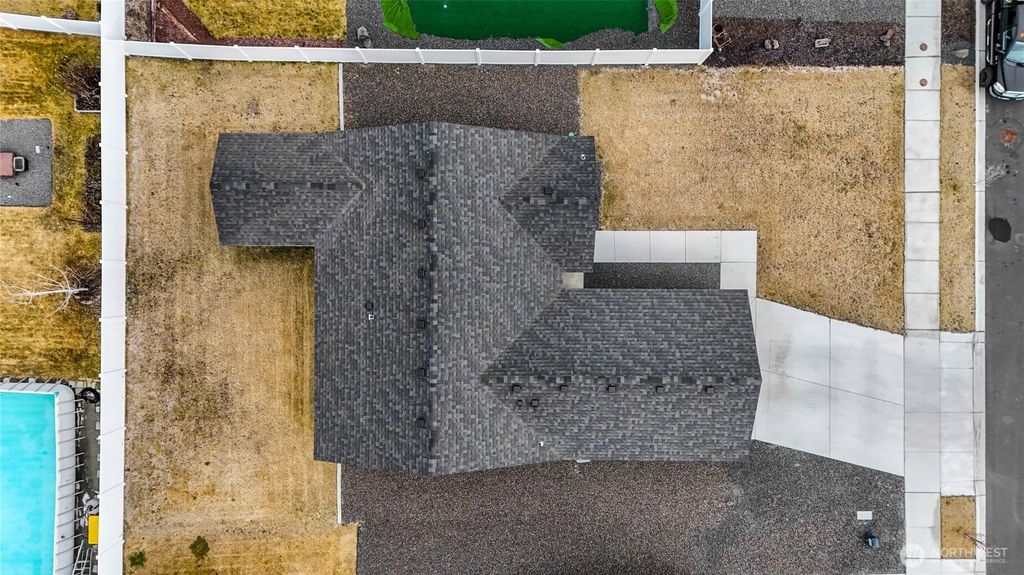 Photo of 4226 W Wood Court, Moses Lake, WA 98837 (MLS # 2480370)