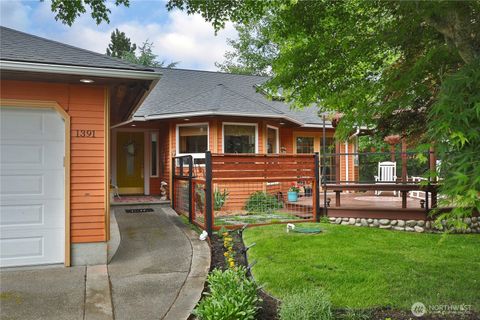 Photo of 1391 Pelican Court, Freeland, WA 98249 (MLS # 2524770)