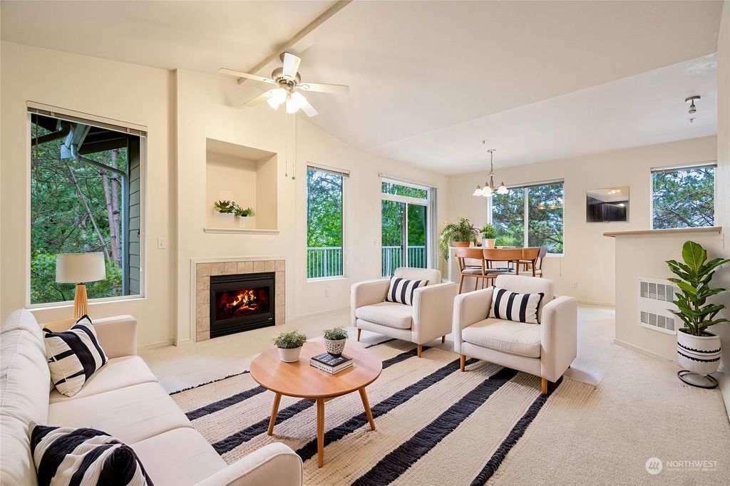 Photo of 710 240th Way SE #H201, Sammamish, WA 98074 (MLS # 2301970)