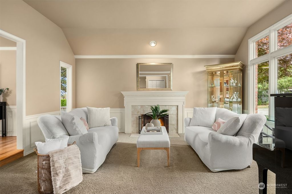 Photo of 4603 172nd Avenue SE, Bellevue, WA 98006 (MLS # 2302935)