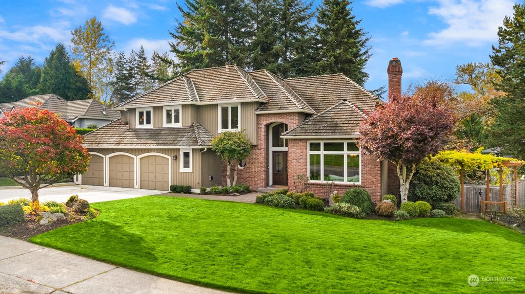 Photo of 4603 172nd Avenue SE, Bellevue, WA 98006 (MLS # 2302935)