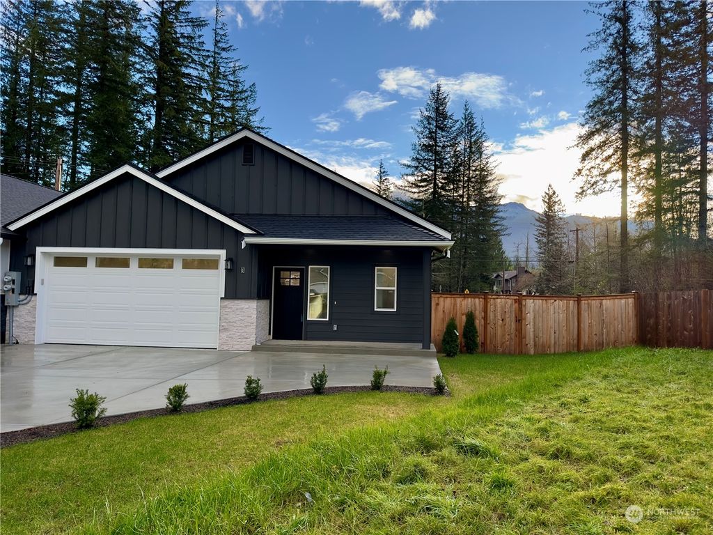 Photo of 1424 Wallace Falls Court #B, Gold Bar, WA 98251 (MLS # 2315399)