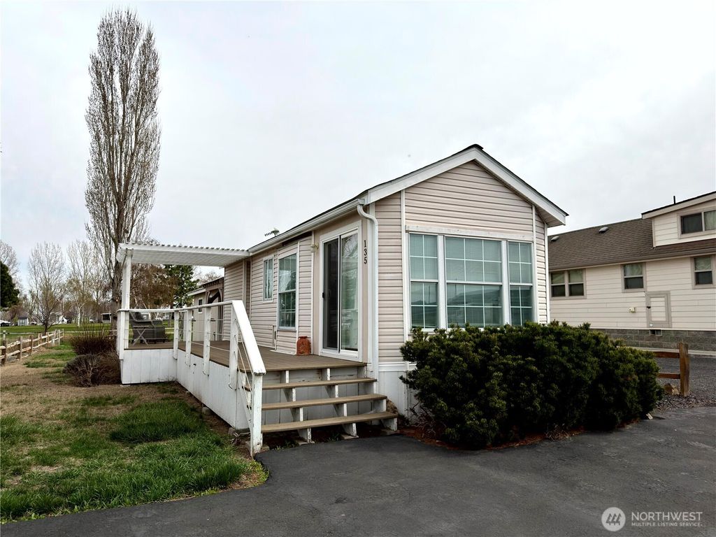 Photo of 7037 HWY 262 E #135, Othello, WA 99344 (MLS # 2506611)