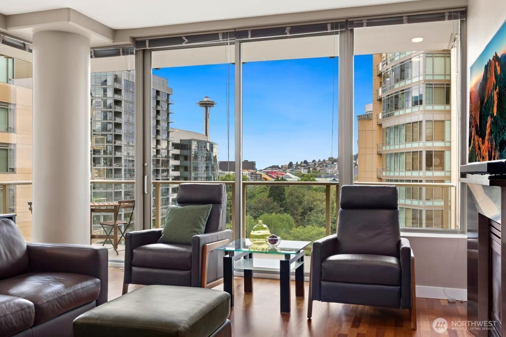 Photo of 910 Lenora Street #S1010, Seattle, WA 98121 (MLS # 2551989)