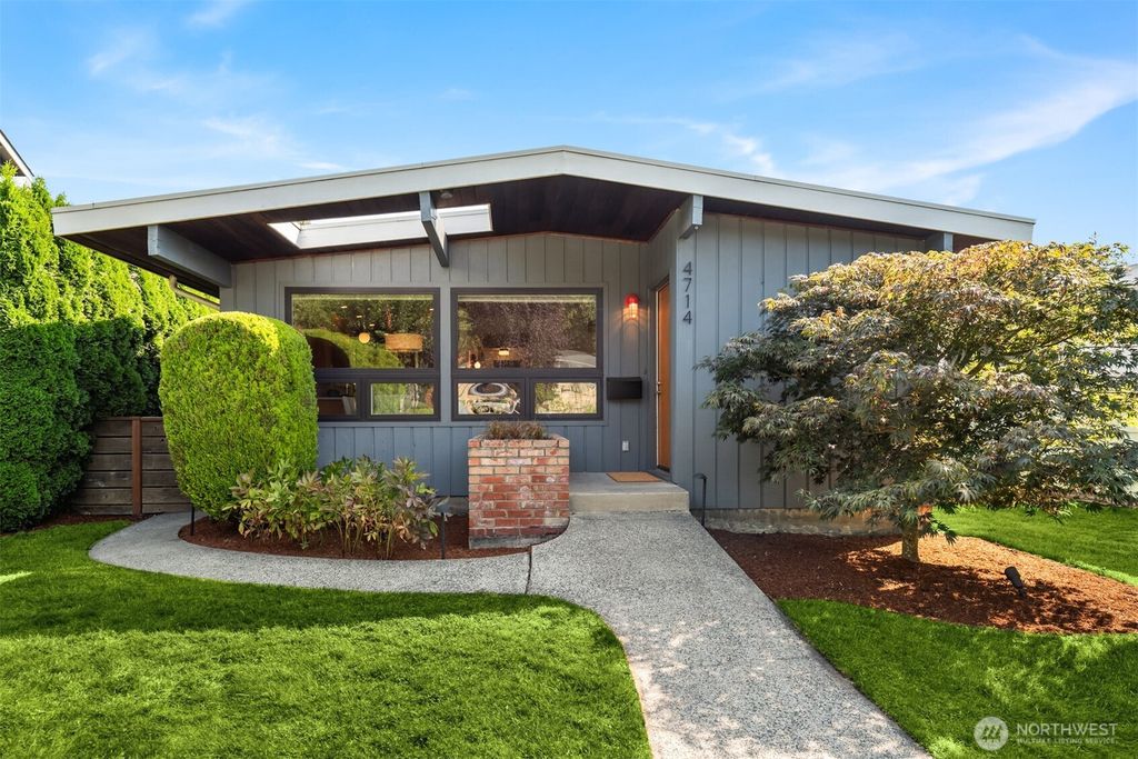 Photo of 4714 50th Avenue SW, Seattle, WA 98116 (MLS # 2432218)