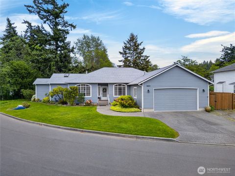 Photo of 1901 Ohio Avenue, Anacortes, WA 98221 (MLS # 2518223)