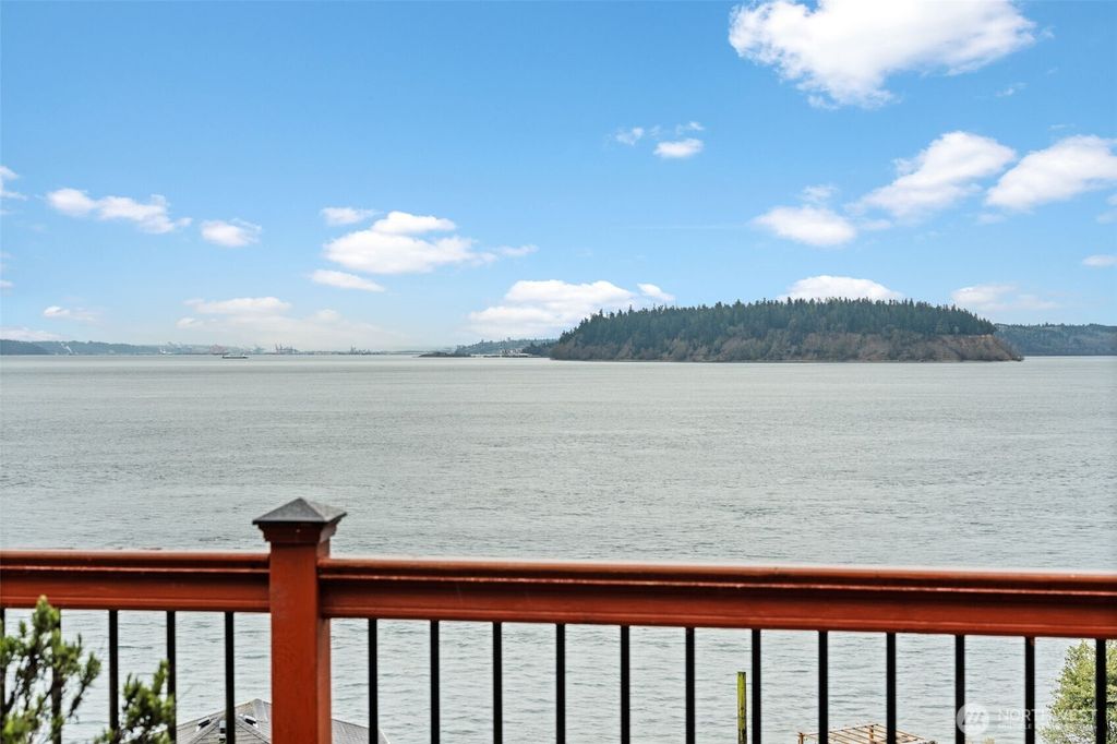 Photo of 1908 Lybecker Drive NW, Gig Harbor, WA 98332 (MLS # 2493897)
