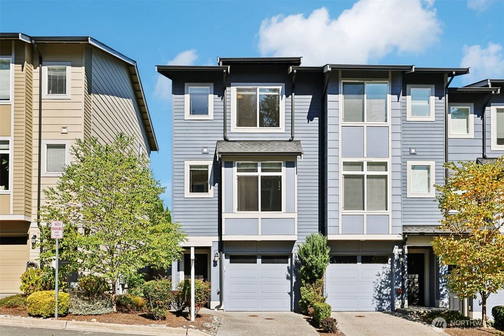Photo of 19403 7th Avenue W #C1, Lynnwood, WA 98036 (MLS # 2409567)