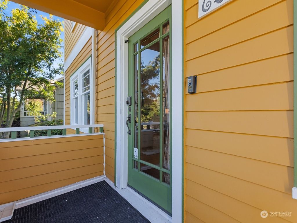 Photo of 6212 9th Avenue NW, Seattle, WA 98107 (MLS # 2281927)