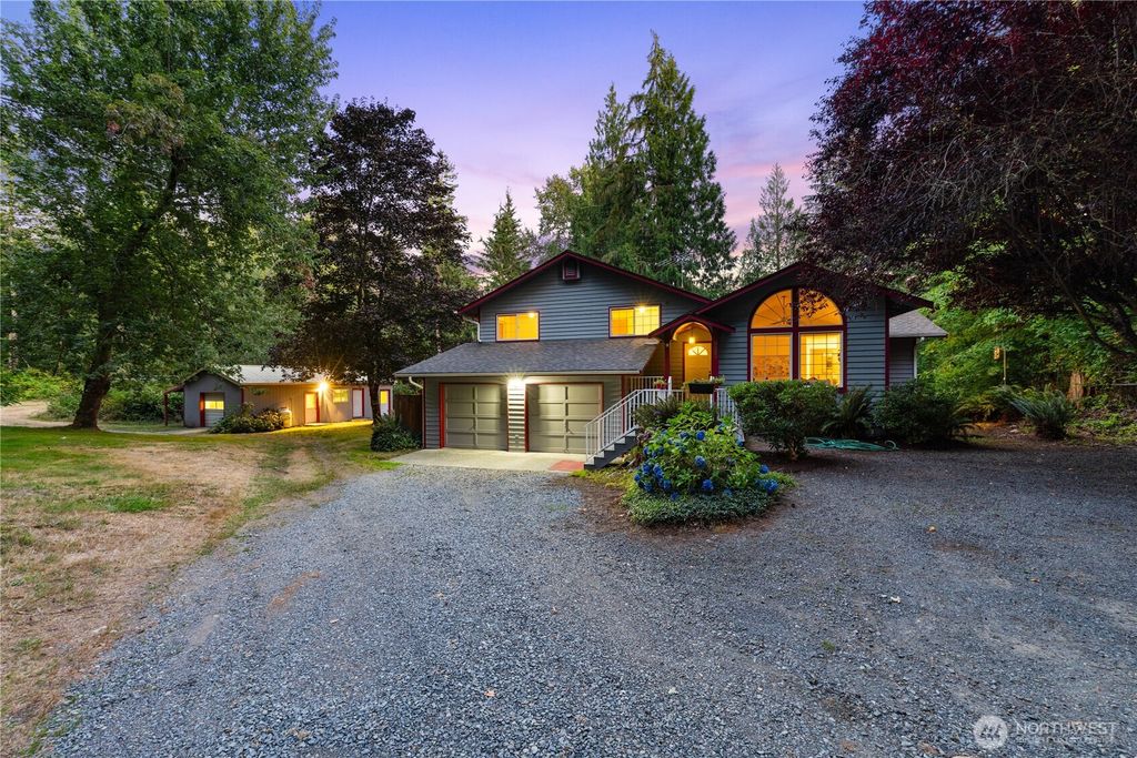 Photo of 9625 101st Avenue NE, Arlington, WA 98223 (MLS # 2425362)