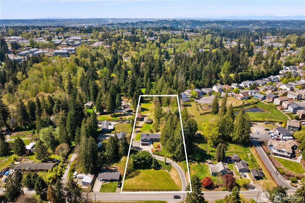 Photo of 38241 42nd Avenue S, Auburn, WA 98001 (MLS # 2569822)