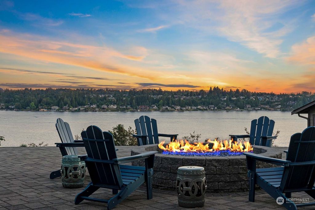 Photo of 11103 Vernon Road, Lake Stevens, WA 98258 (MLS # 2262057)