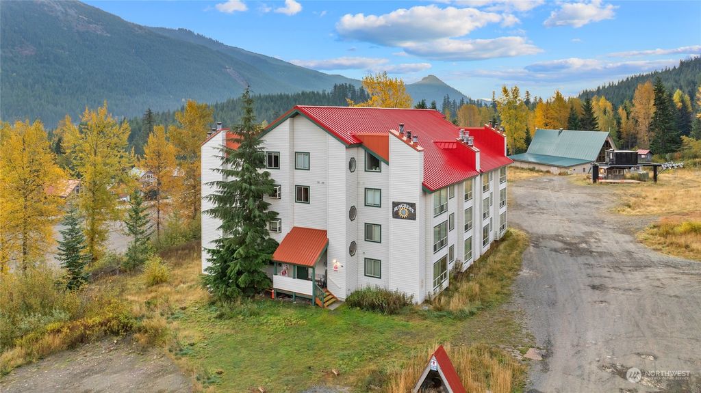 Photo of 221 E Hyak Drive #402, Snoqualmie Pass, WA 98068 (MLS # 2241411)
