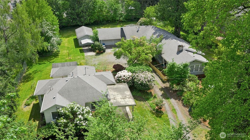 Photo of 11805 SE 196th Street, Kent, WA 98031 (MLS # 2521433)