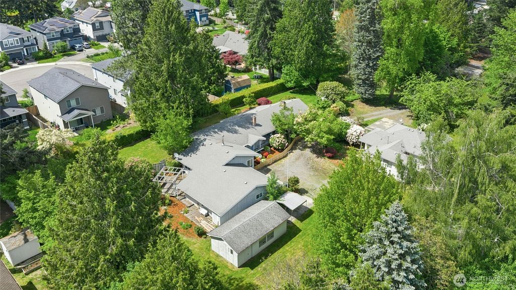 Photo of 11805 SE 196th Street, Kent, WA 98031 (MLS # 2521433)