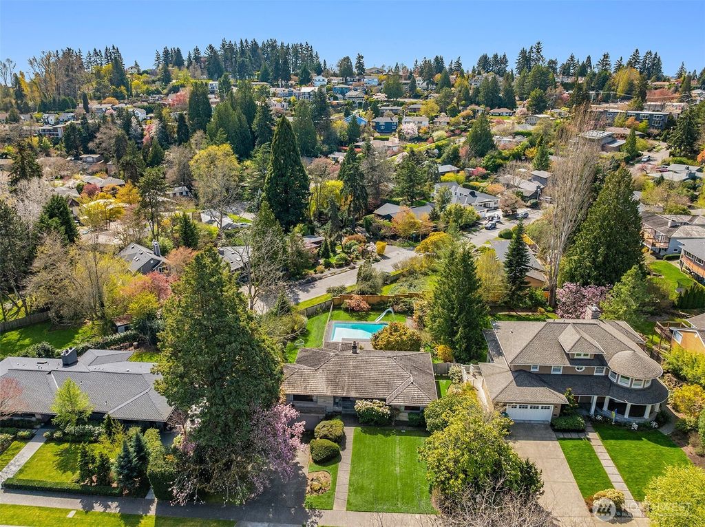 Photo of 5429 NE Windermere Road, Seattle, WA 98105 (MLS # 2362227)